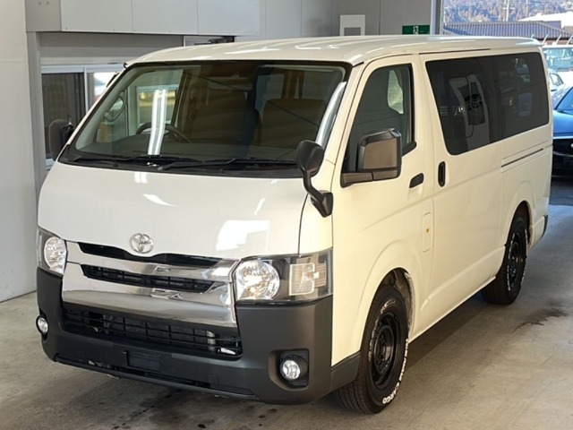 Toyota HIACE VAN 2021 6967908-0