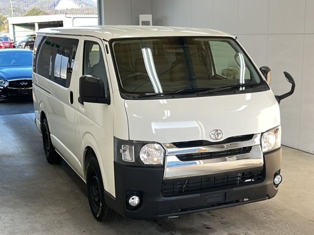 Toyota HIACE VAN 2021 6967908-4