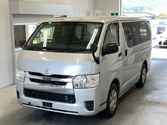 Toyota HIACE VAN 2019 6967909-0