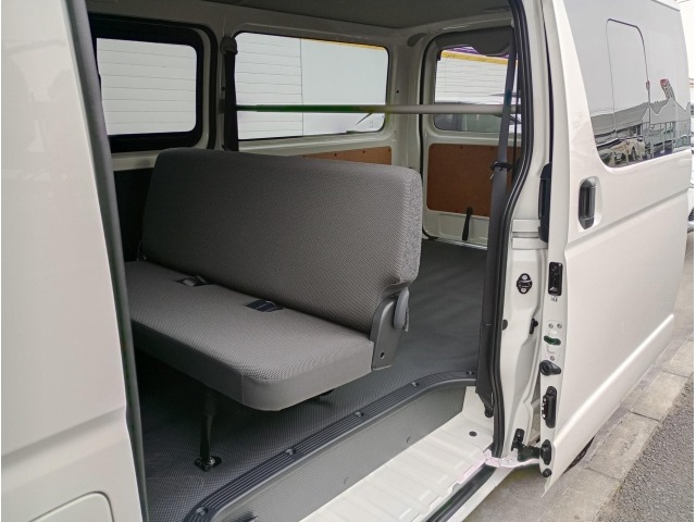 Toyota HIACE VAN 2026 6967957-10
