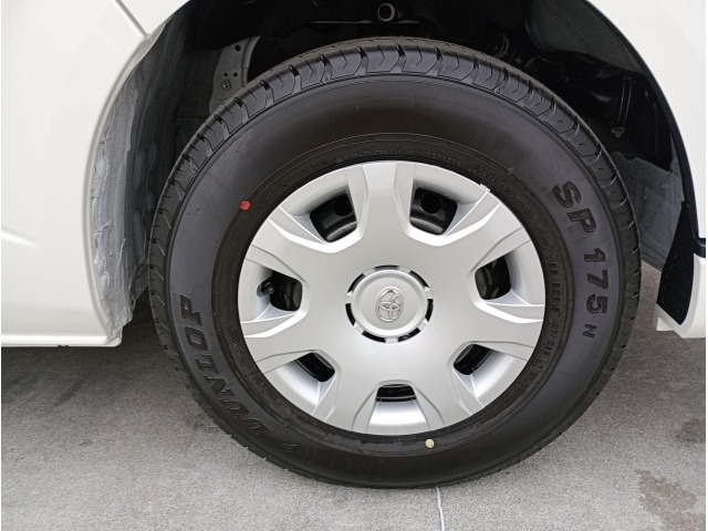 Toyota HIACE VAN 2026 6967957-21