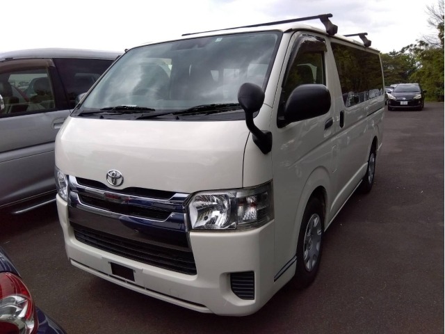 Toyota HIACE VAN 2020 6967963-0