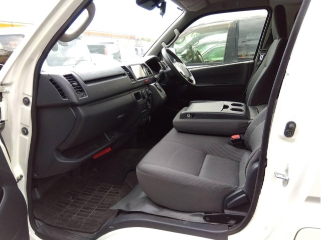 Toyota HIACE VAN 2020 6967963-2