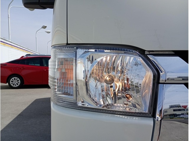 Toyota HIACE VAN 2025 6967964-15