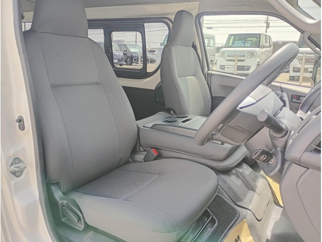 Toyota HIACE VAN 2025 6967964-20
