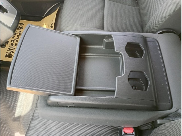Toyota HIACE VAN 2025 6967964-28