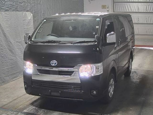 Toyota HIACE VAN 2023 6968003-0