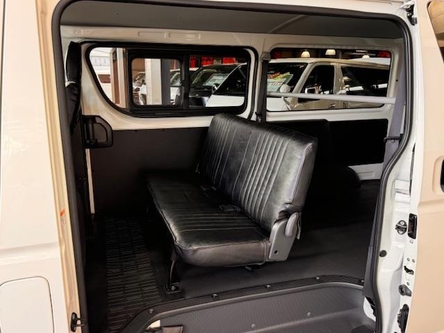Toyota HIACE VAN 2024 6968036-12