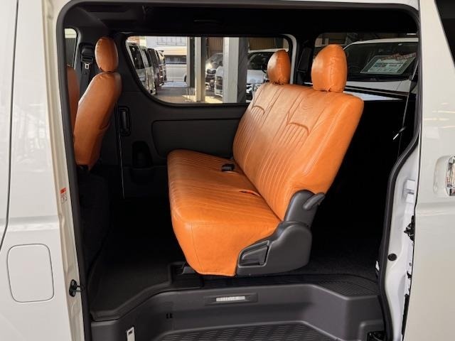 Toyota HIACE VAN 2024 6968041-10