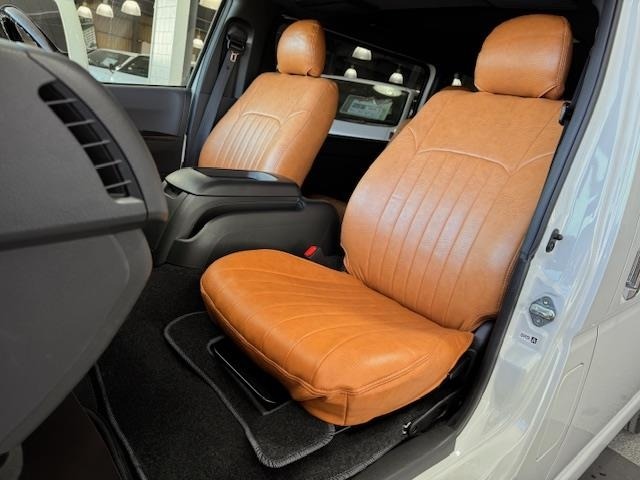 Toyota HIACE VAN 2024 6968041-9