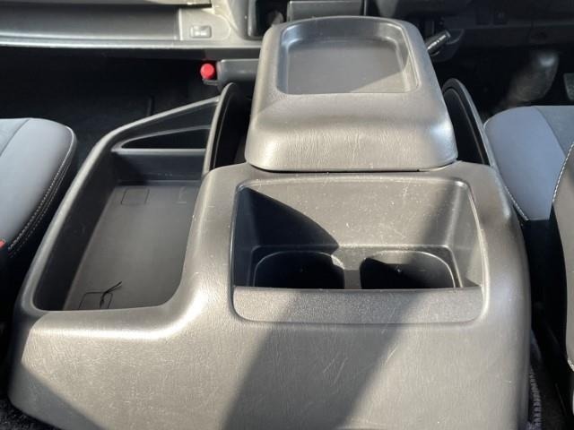 Toyota HIACE VAN 2021 6968042-16