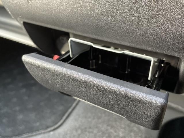 Toyota HIACE VAN 2021 6968042-6