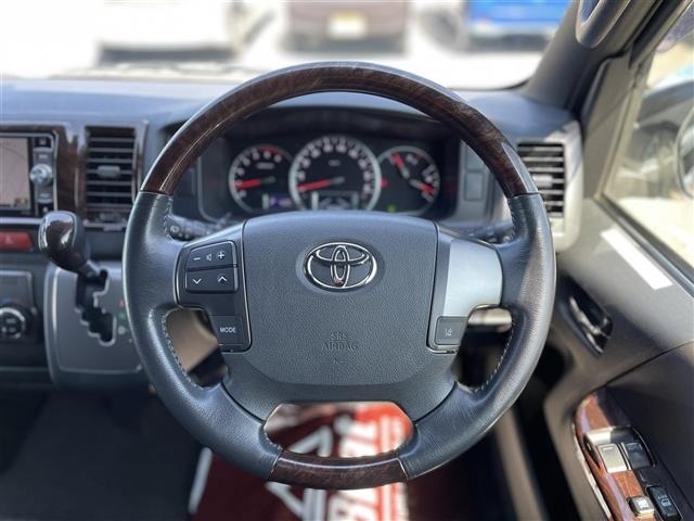 Toyota HIACE VAN 2019 6968045-12