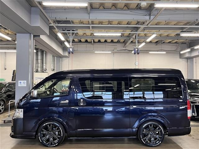 Toyota HIACE VAN 2023 6968046-19