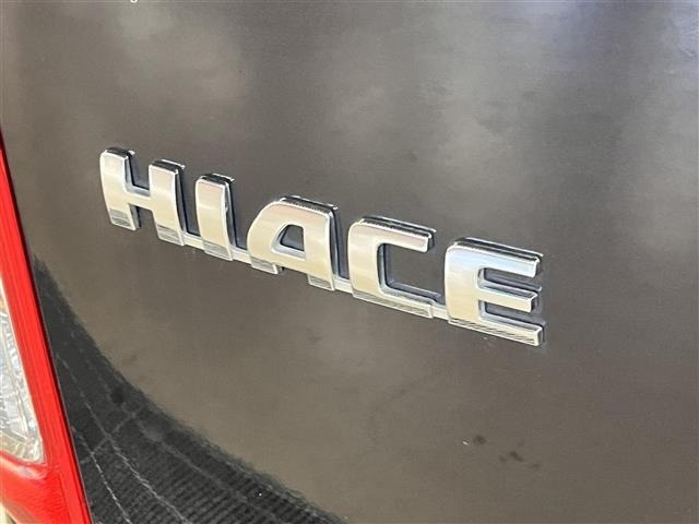Toyota HIACE VAN 2023 6968046-2