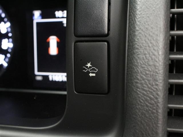 Toyota HIACE VAN 2022 6968050-6