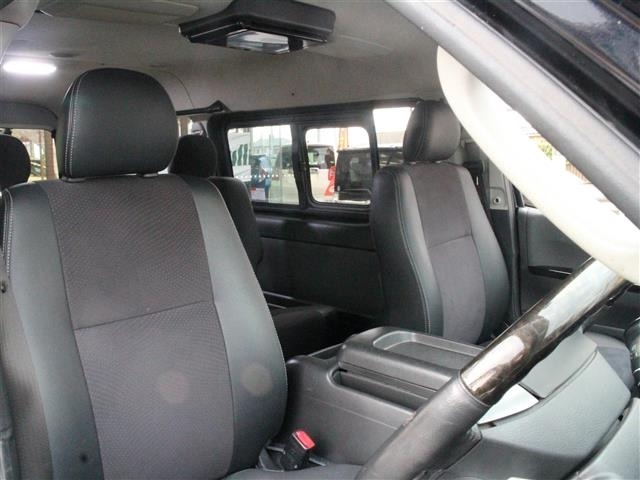 Toyota HIACE VAN 2017 6968058-12