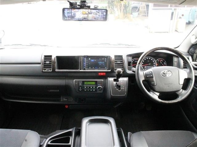 Toyota HIACE VAN 2017 6968058-14
