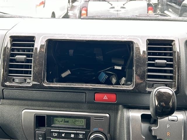 Toyota HIACE VAN 2022 6968059-8
