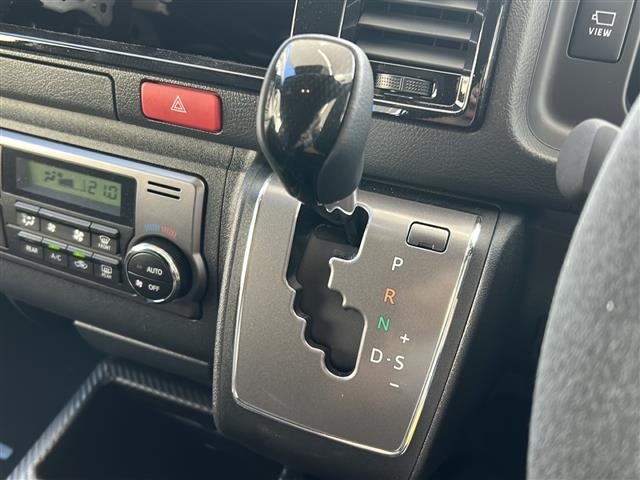 Toyota HIACE VAN 2025 6968062-9