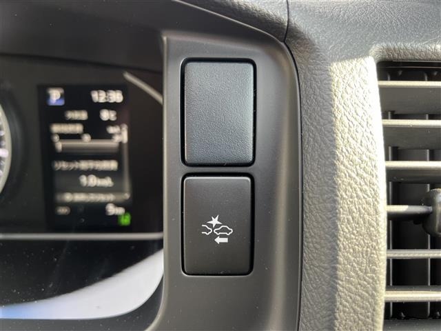 Toyota HIACE VAN 2026 6968070-18