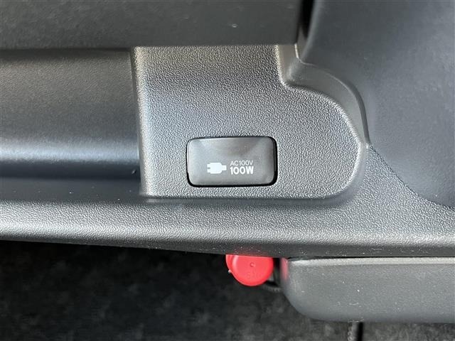 Toyota HIACE VAN 2026 6968070-21