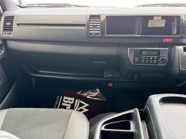 Toyota HIACE VAN 2026 6968079-3
