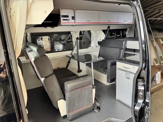 Toyota HIACE VAN 2019 6968101-2