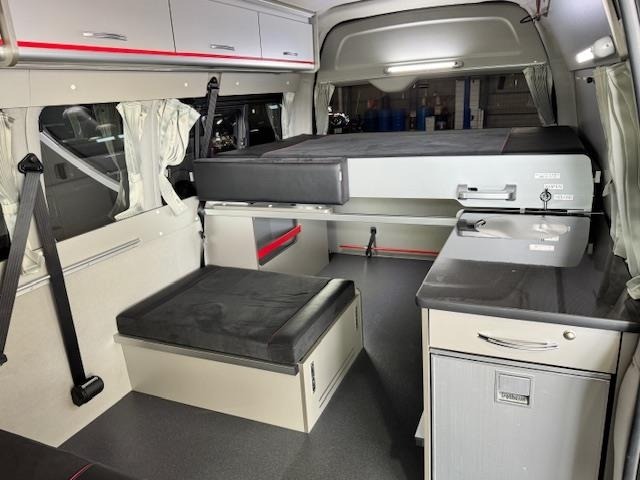 Toyota HIACE VAN 2019 6968101-7