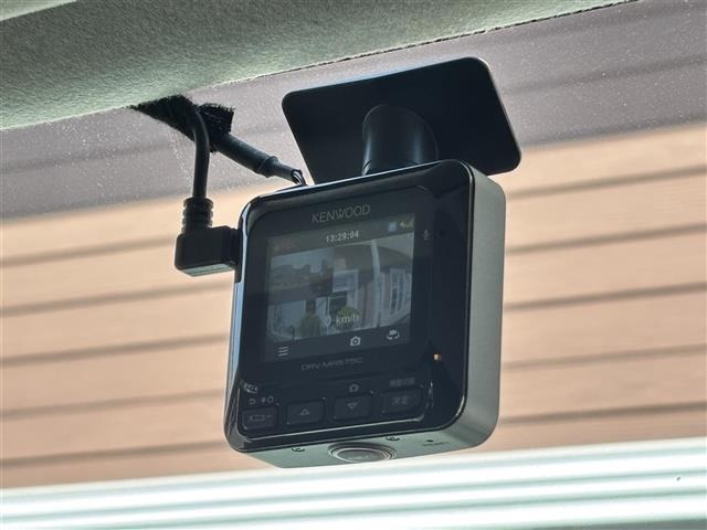 Toyota HIACE VAN 2022 6968107-1
