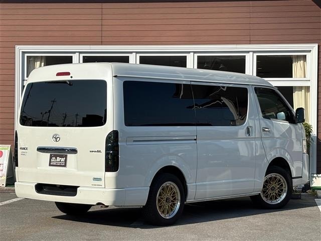 Toyota HIACE VAN 2022 6968107-13