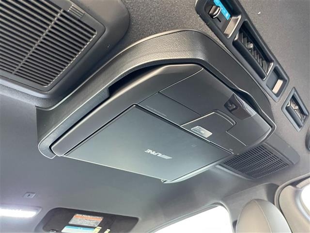 Toyota HIACE VAN 2022 6968108-11