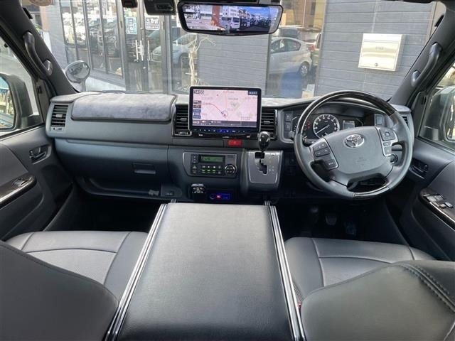 Toyota HIACE VAN 2022 6968108-14