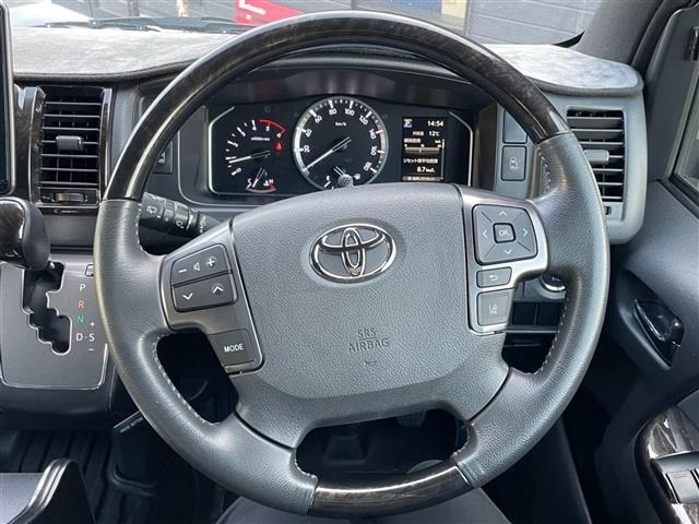 Toyota HIACE VAN 2022 6968108-15