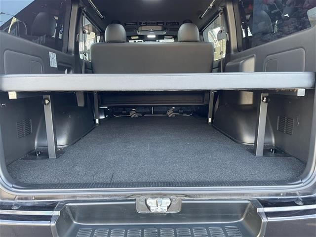 Toyota HIACE VAN 2022 6968108-6