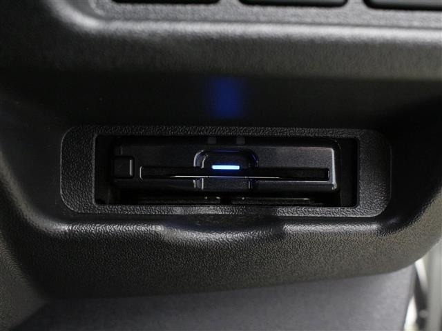 Toyota HIACE VAN 2022 6968137-1