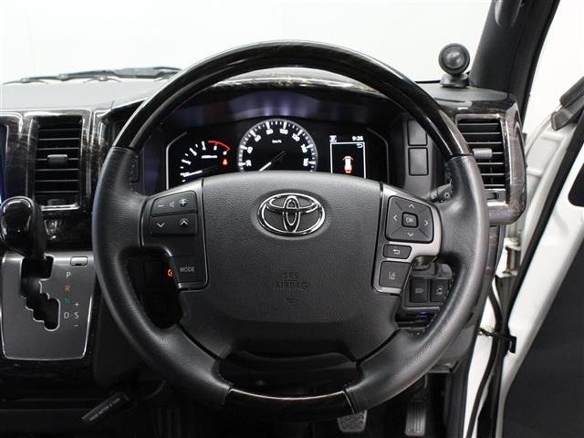 Toyota HIACE VAN 2022 6968137-11
