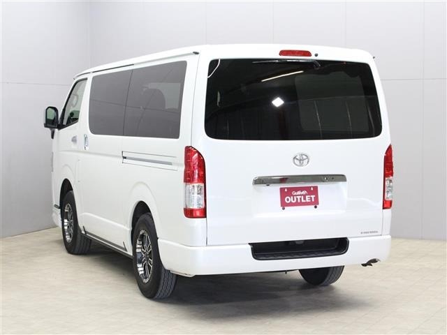 Toyota HIACE VAN 2022 6968137-13