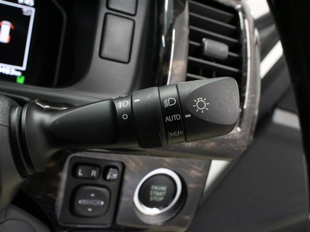 Toyota HIACE VAN 2022 6968137-2