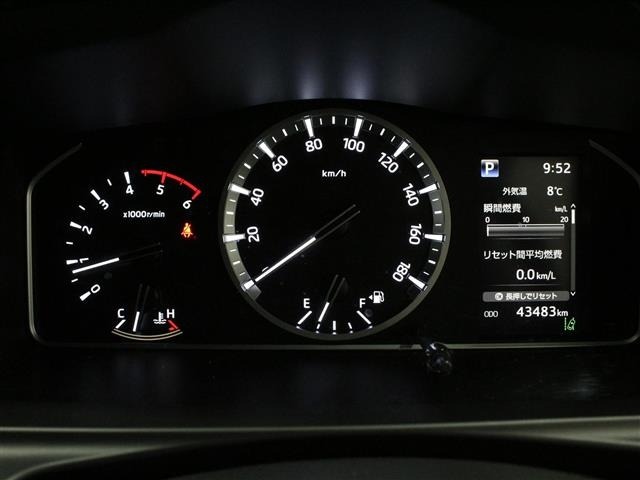 Toyota HIACE VAN 2022 6968137-4