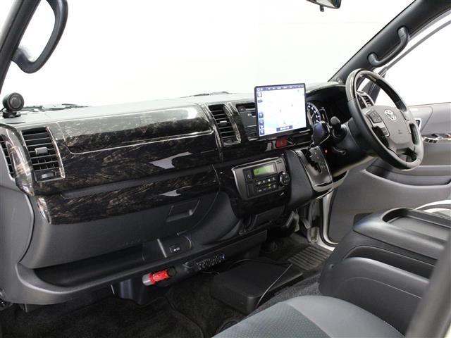 Toyota HIACE VAN 2022 6968137-8