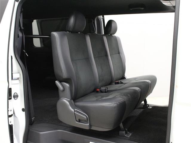 Toyota HIACE VAN 2022 6968137-9