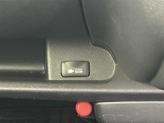 Toyota HIACE VAN 2023 6968178-11
