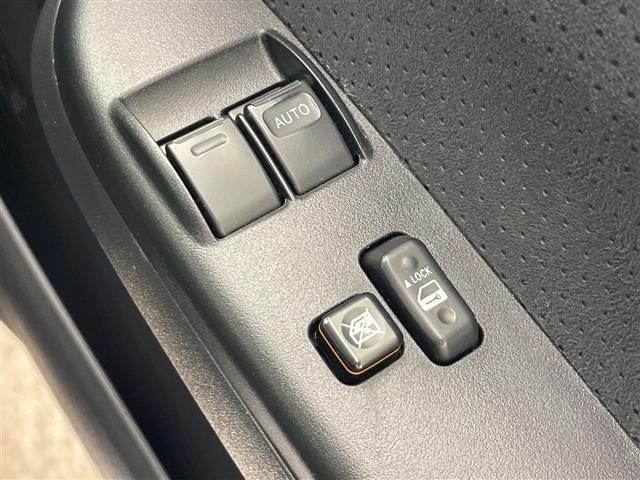 Toyota HIACE VAN 2023 6968178-12