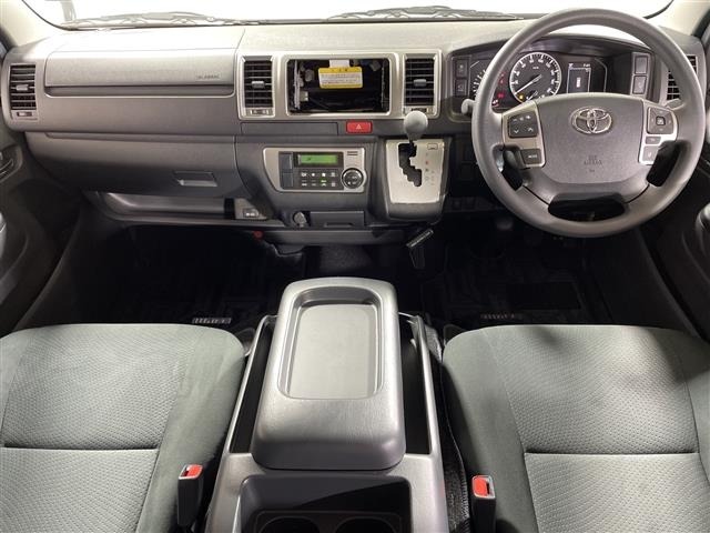 Toyota HIACE VAN 2026 6968194-15