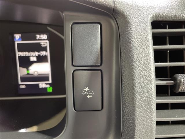 Toyota HIACE VAN 2026 6968194-17