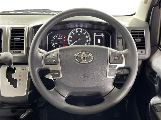 Toyota HIACE VAN 2026 6968200-1
