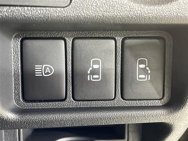 Toyota HIACE VAN 2026 6968200-16