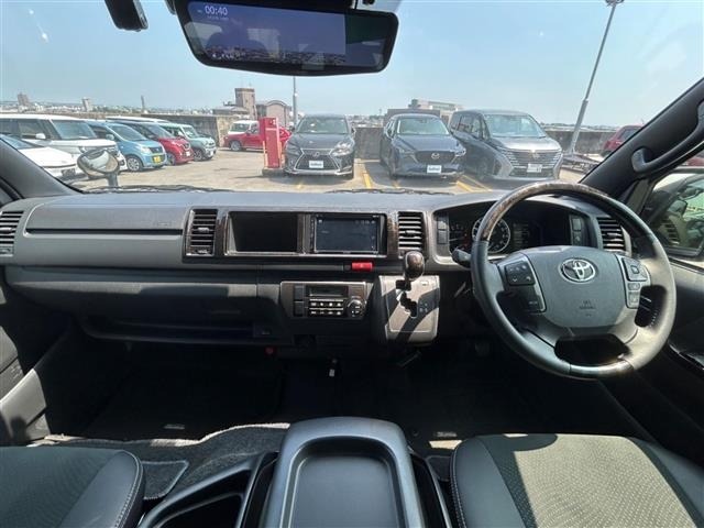 Toyota HIACE VAN 2023 6968225-14