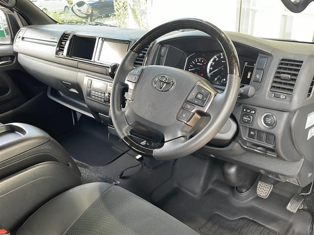 Toyota HIACE VAN 2023 6968225-4